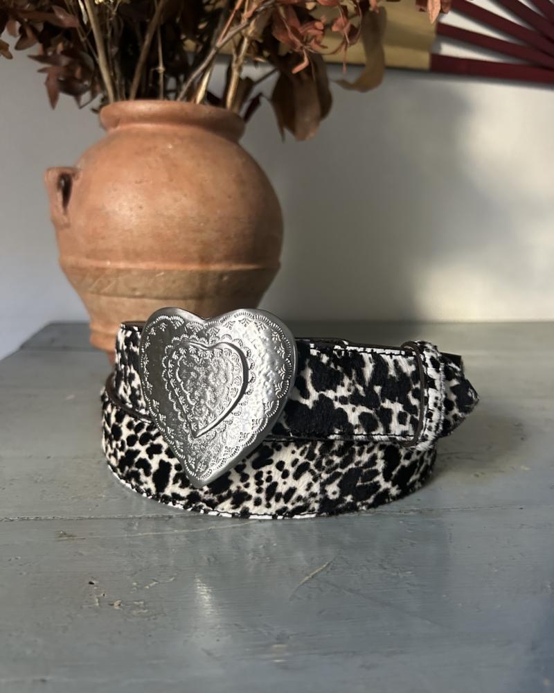 The Heart Belt -Cowhide Leather Pony & Metal Buckle - Image 6