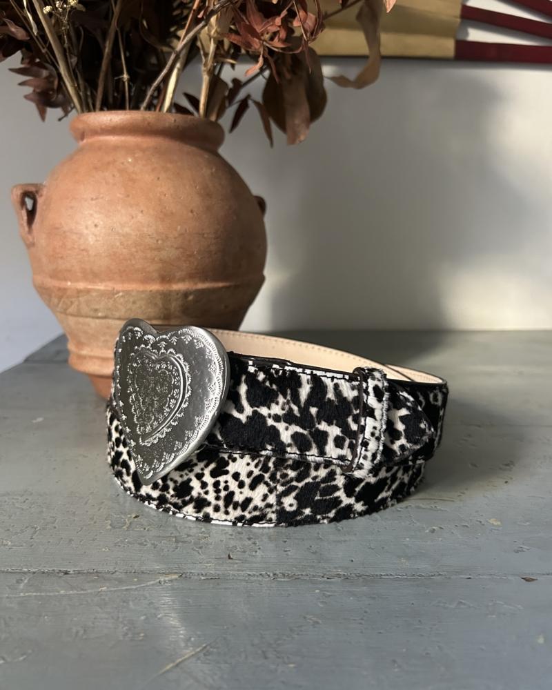 The Heart Belt -Cowhide Leather Pony & Metal Buckle - Image 3